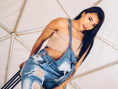 Amberv - female with black hair and  small tits webcam at xLoveCam