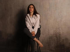 AmeliaGill - female with red hair and  big tits webcam at LiveJasmin