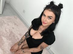 BeaBella from ImLive