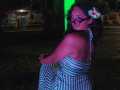 AmelieeRose - female with black hair webcam at xLoveCam