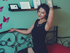 VanillaVelvet - female with brown hair webcam at xLoveCam