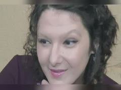 VanillaVelvet - female with brown hair webcam at xLoveCam