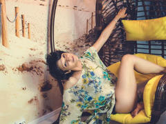 VanillaVelvet - female with brown hair webcam at xLoveCam