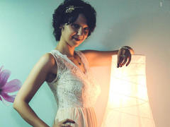 VanillaVelvet - female with brown hair webcam at xLoveCam