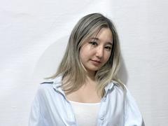 AmieeShibata - female webcam at xLoveCam