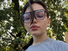 AminaTehnik - female with brown hair webcam at xLoveCam