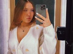 AmiraChase - female webcam at xLoveCam