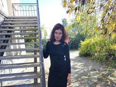 AmiraGold - female with black hair webcam at xLoveCam