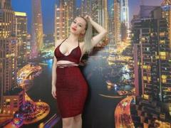 AmiraMia - blond female with  big tits webcam at xLoveCam