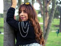 AmlieferDerline - female with brown hair and  big tits webcam at xLoveCam