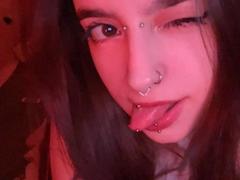 Ammaless - female with black hair and  big tits webcam at xLoveCam