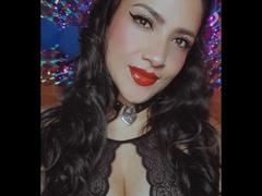 AmmyShtones from xLoveCam