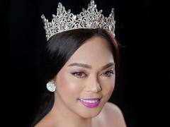 AmorPowers - shemale with black hair and  small tits webcam at xLoveCam