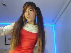 AmyCorinas - blond female webcam at xLoveCam