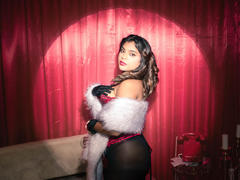 AmyEvansX - female with black hair webcam at xLoveCam