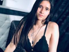 AmyMersh - female webcam at xLoveCam