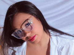 AmyNoa - female with black hair and  big tits webcam at xLoveCam