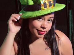 AmyNoa - female with black hair and  big tits webcam at xLoveCam