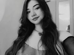 AmyWhitexd from xLoveCam