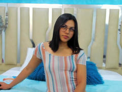 AmySimpson - female with black hair and  small tits webcam at ImLive