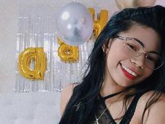 ammywood - female with black hair and  small tits webcam at xLoveCam