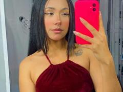 AnaRomero - female with black hair webcam at xLoveCam
