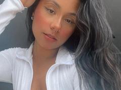 AnaRomero - female with black hair webcam at xLoveCam