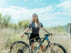 AnaMazzeo - blond female webcam at xLoveCam