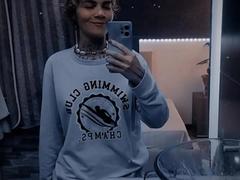 AnaRoa - blond female webcam at xLoveCam