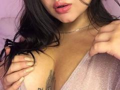 CatalinaAngell - female with black hair webcam at xLoveCam