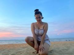 AnabelleModel from xLoveCam