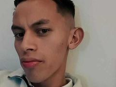 AnderCooper - male webcam at xLoveCam
