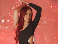 AndraCyrus - female with red hair webcam at xLoveCam