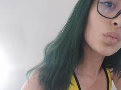 GaneshaHoffman - female with brown hair webcam at LiveJasmin