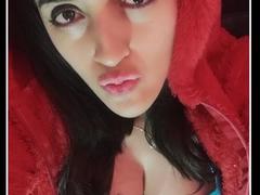 AndreaHotLove69 - female with brown hair webcam at xLoveCam