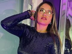 AndreaLarson - blond female with  big tits webcam at LiveJasmin