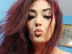 19hotcum from LiveJasmin