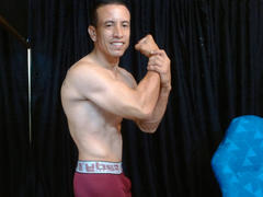 AndyCopers - male webcam at xLoveCam