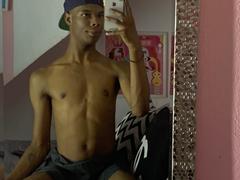 AndyCris - male webcam at xLoveCam