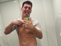 AndyFame from xLoveCam