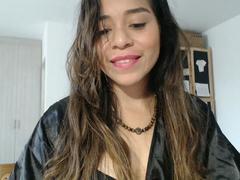 AnekaMoller - female with brown hair webcam at LiveJasmin