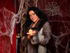 AnneAlissa - female with black hair webcam at LiveJasmin