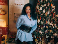 AnneAlissa - female with black hair webcam at LiveJasmin