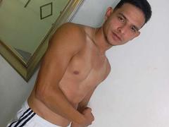 AngelDusstt - male webcam at xLoveCam