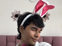 AngelDuzt - shemale webcam at xLoveCam