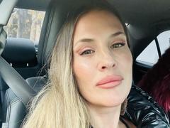 AngelIam from xLoveCam