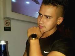 AngelLin from xLoveCam