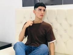 AngelOnopka - male webcam at xLoveCam