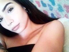 AngelSweetyXO - female with brown hair and  small tits webcam at xLoveCam