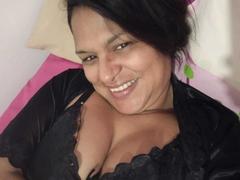 AngelaBrowm - female with brown hair and  big tits webcam at xLoveCam